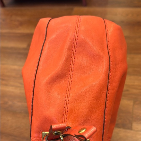 Coach Salmon Leather Bucket Bag - Picture 6 of 14